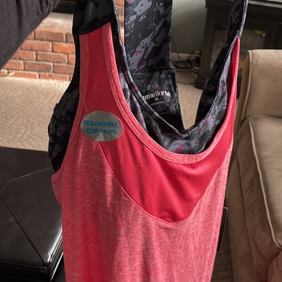 Marika Tek singlet with attached sports bra - Picture 8 of 10